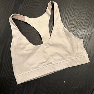 Lululemon white sports bra S/4